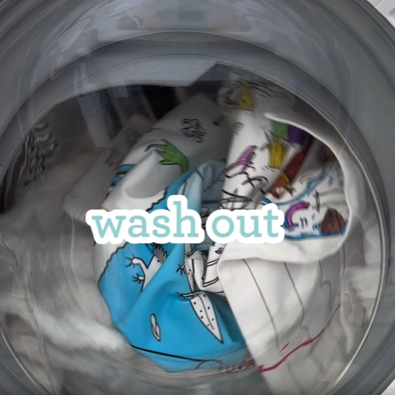 colour, wash, colour again! how to use eatsleepdoodle gifts